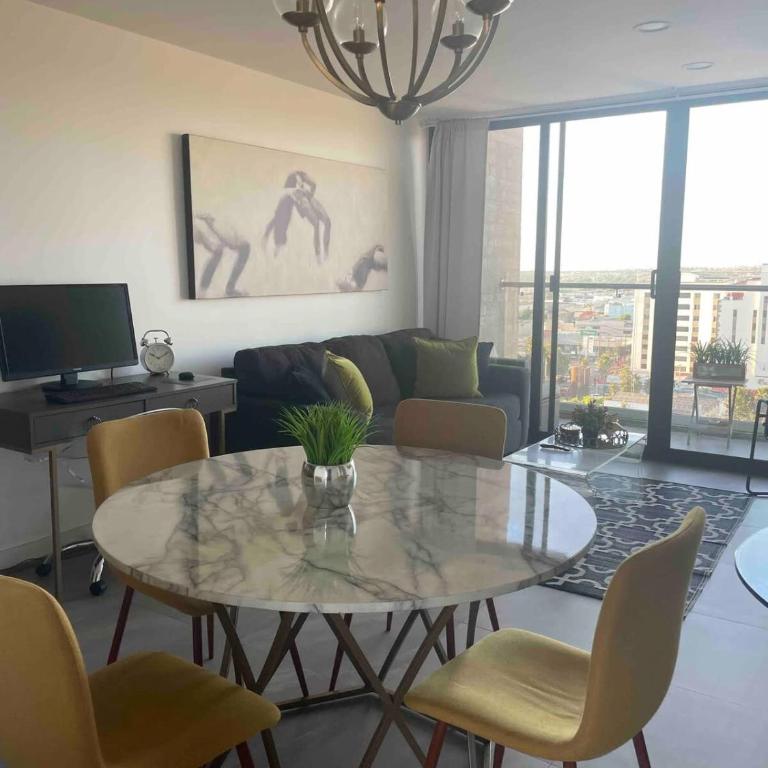 - Touristic Area 1 BR Avenida Revolucion - Apartment - 19