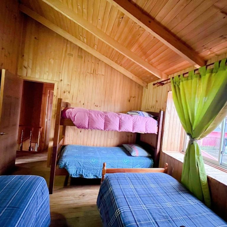 Arriendo por día en castro - Casa de 5 dormitorios - 9