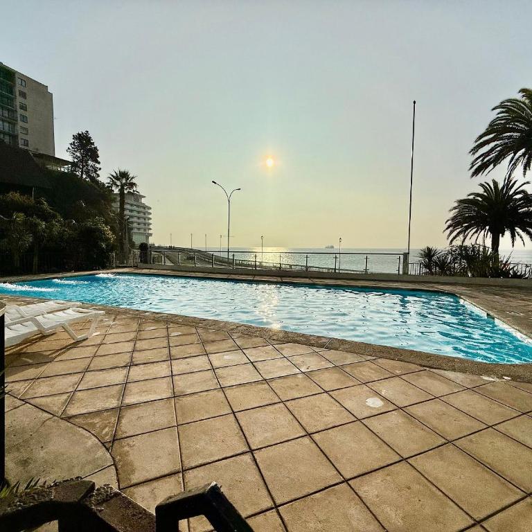 Exclusive Oceanfront Apartment - Apartment - 54