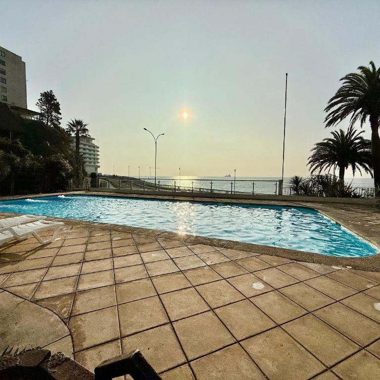 Exclusive Oceanfront Apartment - Apartment - 55