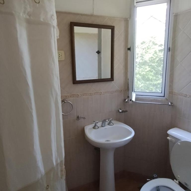 Punto Uno - Three-Bedroom House - 9