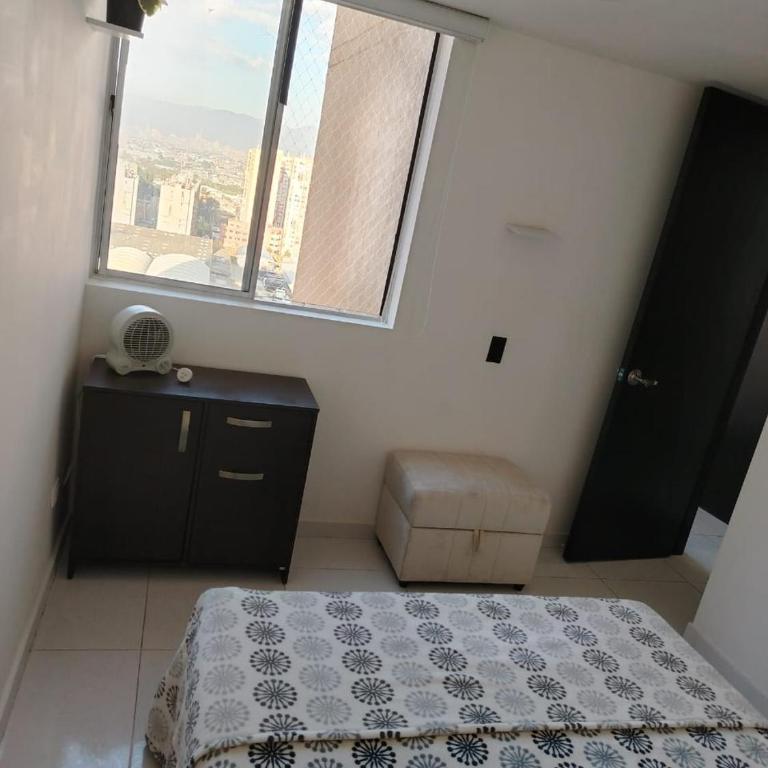 Increíble vista a la ciudad desde piso 18 Apartamento con Alexa - Two-Bedroom Apartment with View - 17