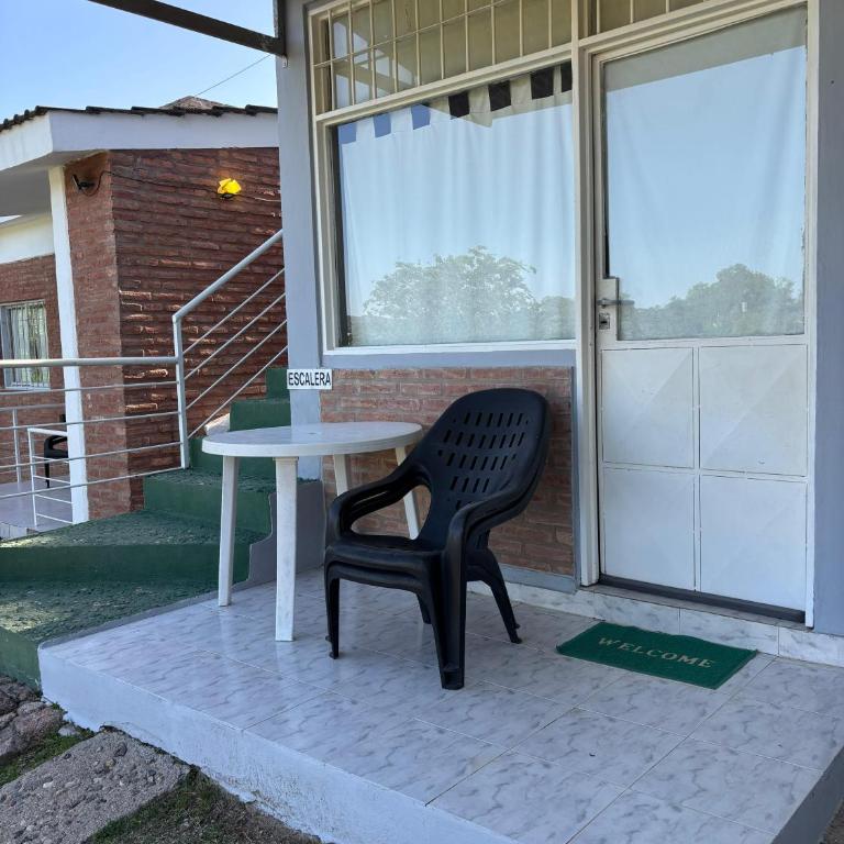 Cabañas Casitas De Emma - Estudio con vistas al jardín - 2