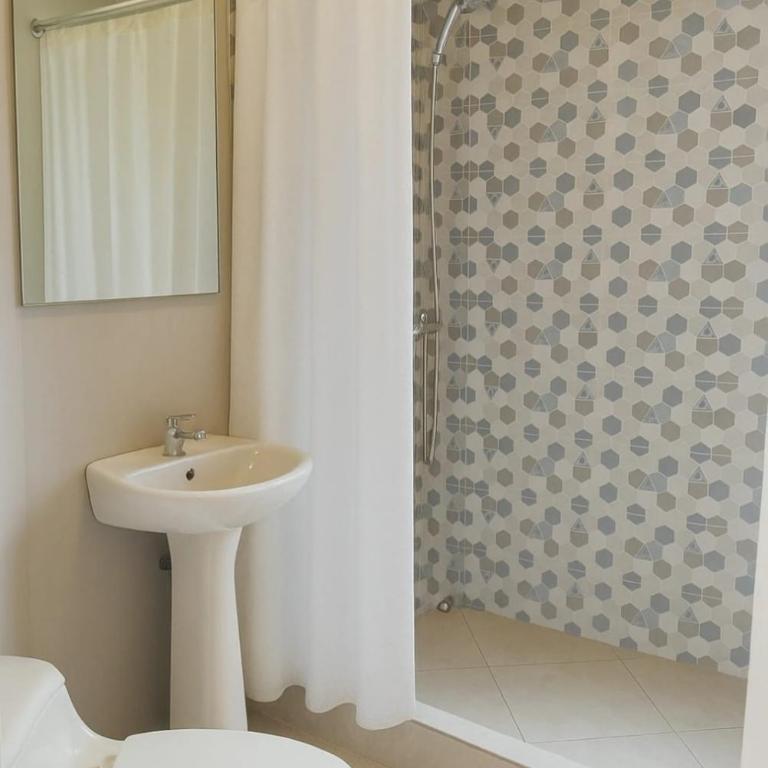 Bonita Suite ejecutiva con entrada independiente - One-Bedroom Apartment - 2