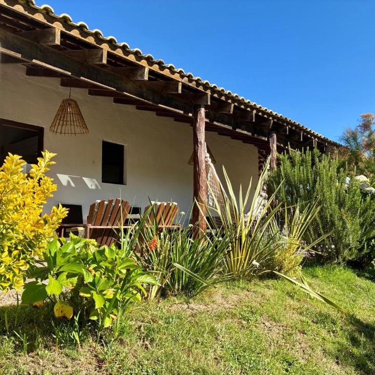 Studio superior con vistas al jardin - One-Bedroom Apartment - 6