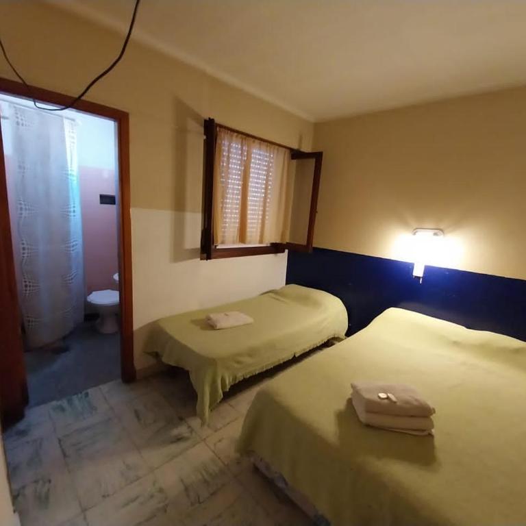 Florencia Habitaciones - Two-Bedroom Apartment - 20