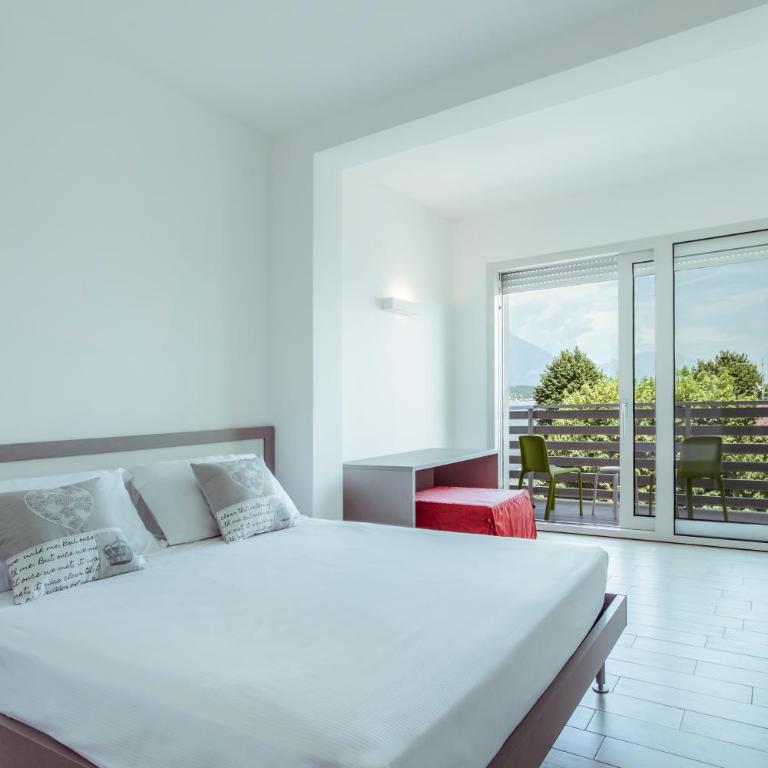 Hotel Stella del Benaco - Double Room with Balcony and Lake view - 1