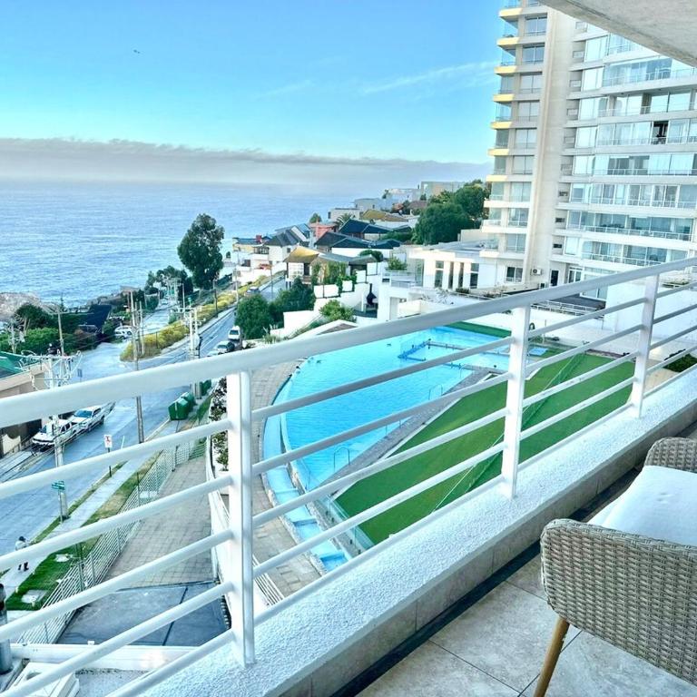 Incredible Ocean View - Two-Bedroom Apartment - 3