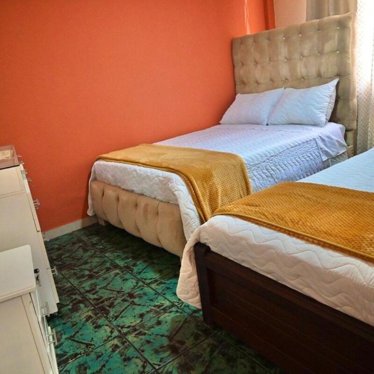 Spacious and Comfortable Accommodation D'Hernandez - Two-Bedroom Apartment - 8