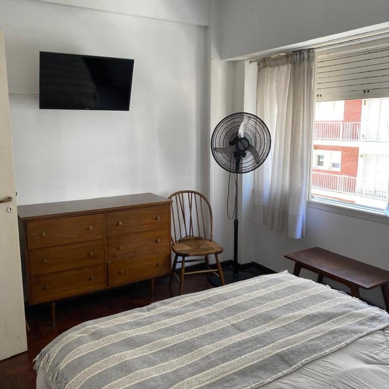Departamento céntrico con vista al mar, zona torreón del monje, Mar del Plata - One-Bedroom Apartment - 3