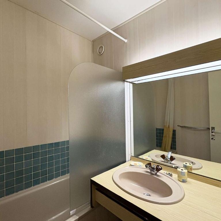 Studio spacieux aux Orres 1650m, idéal pour 4 pers., accès direct aux pistes - FR-1-322-704 - Apartment - 5