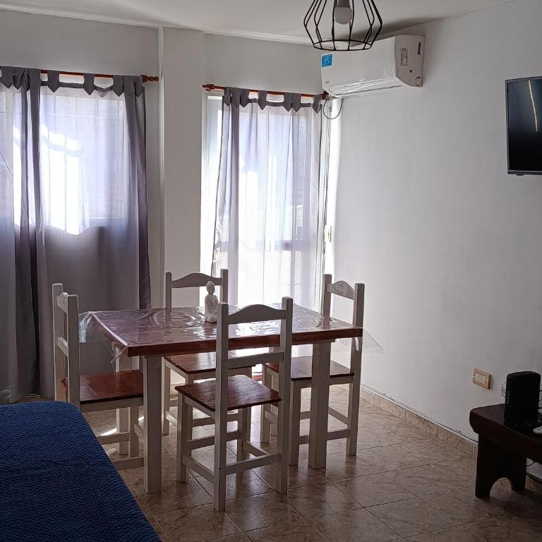 Alquiler temporario Departamento 2 Ambientes - One-Bedroom Apartment - 2