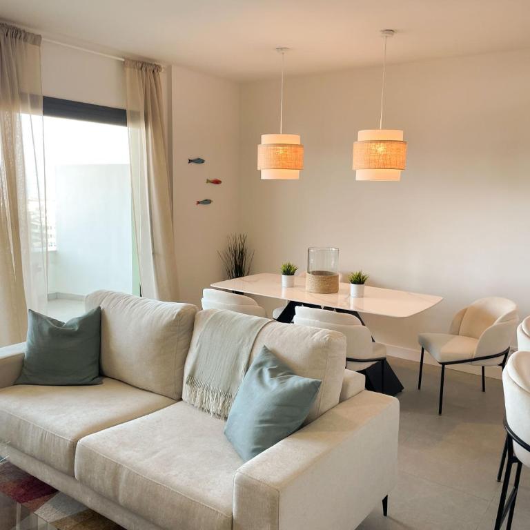 2 Bed Luxury Apartment - Sea views, Parking, Spa, 5 min to Beach next to Calanova Golf - Apartamento de 2 dormitorios - 2