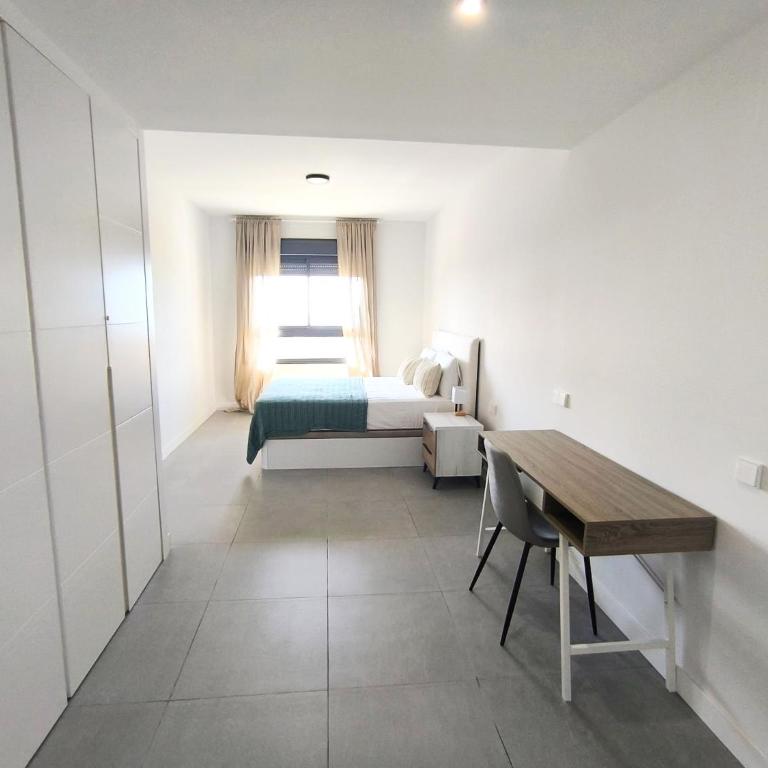 2 Bed Luxury Apartment - Sea views, Parking, Spa, 5 min to Beach next to Calanova Golf - Apartamento de 2 dormitorios - 25
