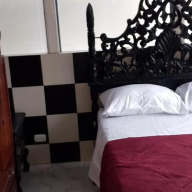 Casa de hospedaje - Twin Room with Private Bathroom - 1