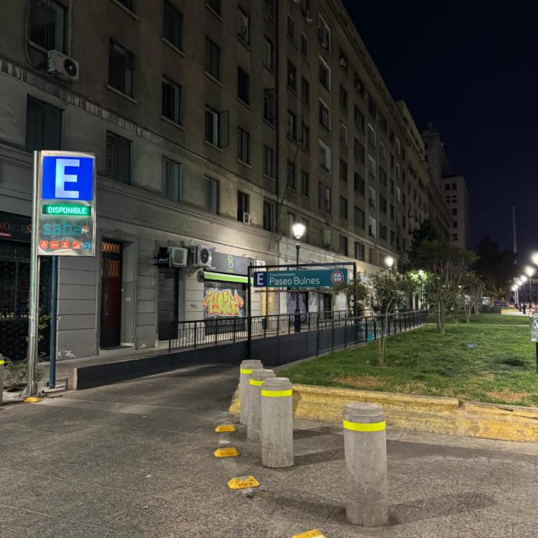 Departamento Suite moderno confortable y con ubicación privilegiada de la ciudad cercano a Palacio De La Moneda y los lugares turisticos de Santiago CON CALEFACCIÓN - One-Bedroom Apartment - 44