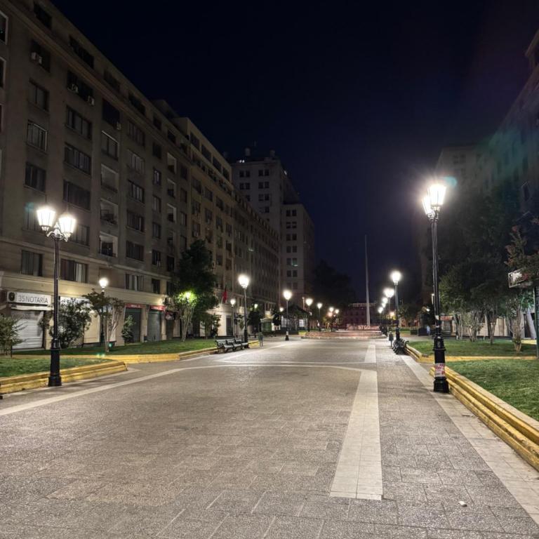 Departamento Suite moderno confortable y con ubicación privilegiada de la ciudad cercano a Palacio De La Moneda y los lugares turisticos de Santiago CON CALEFACCIÓN - One-Bedroom Apartment - 45