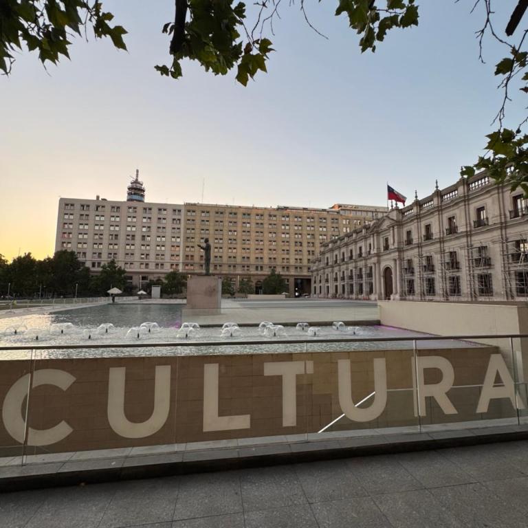 Departamento Suite moderno confortable y con ubicación privilegiada de la ciudad cercano a Palacio De La Moneda y los lugares turisticos de Santiago CON CALEFACCIÓN - One-Bedroom Apartment - 48