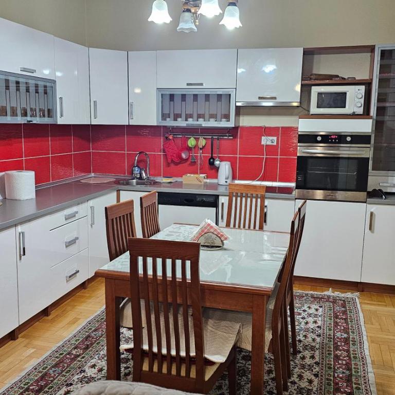 Apartman Sarajevo View & Park - City Center - Apartman sa 1 Spavaćom Sobom - 2