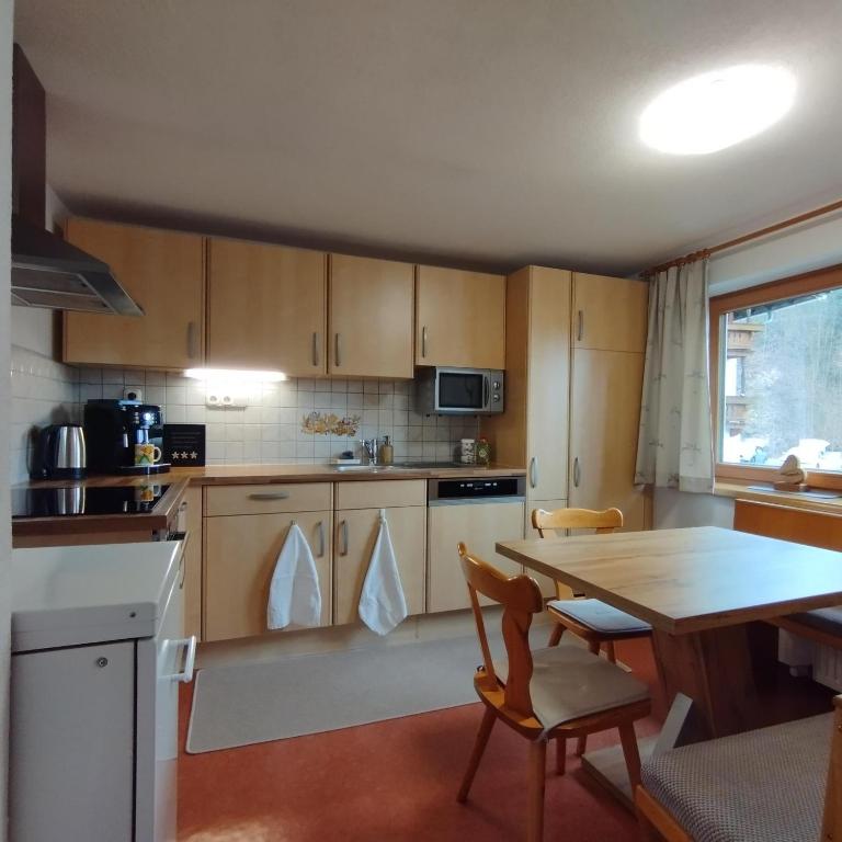 Ferienwohnung Ehrensberger - Apartment mit 2 Schlafzimmern - 7
