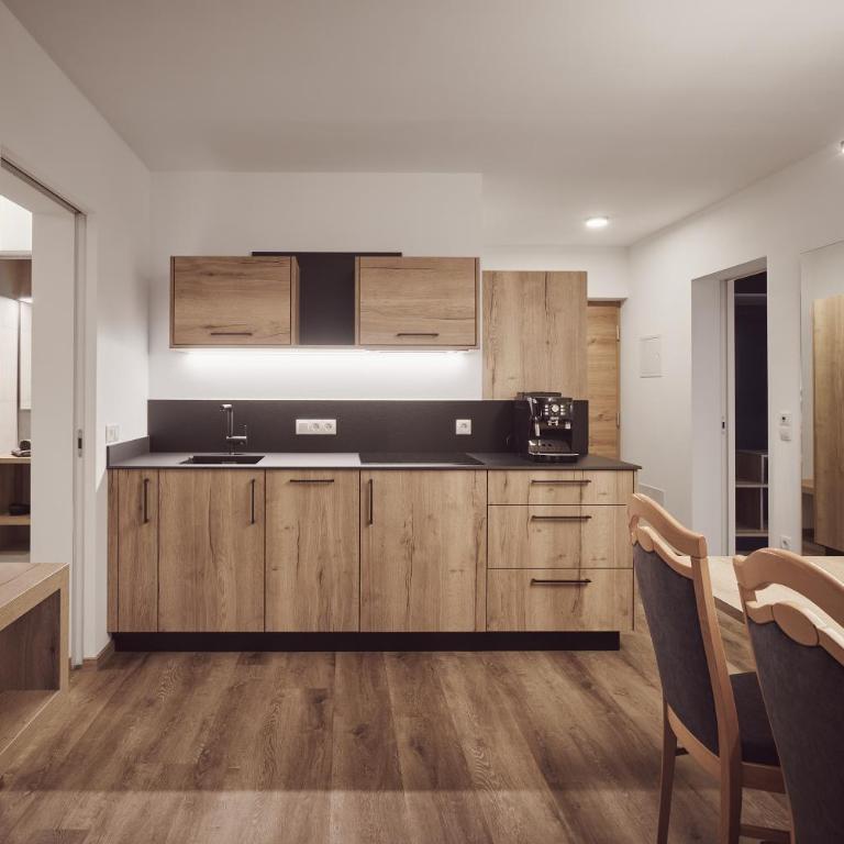 Apartments Knappenhof Pfitsch - with Swimming Pool - Appartamento con 2 Camere da Letto e Balcone - 10