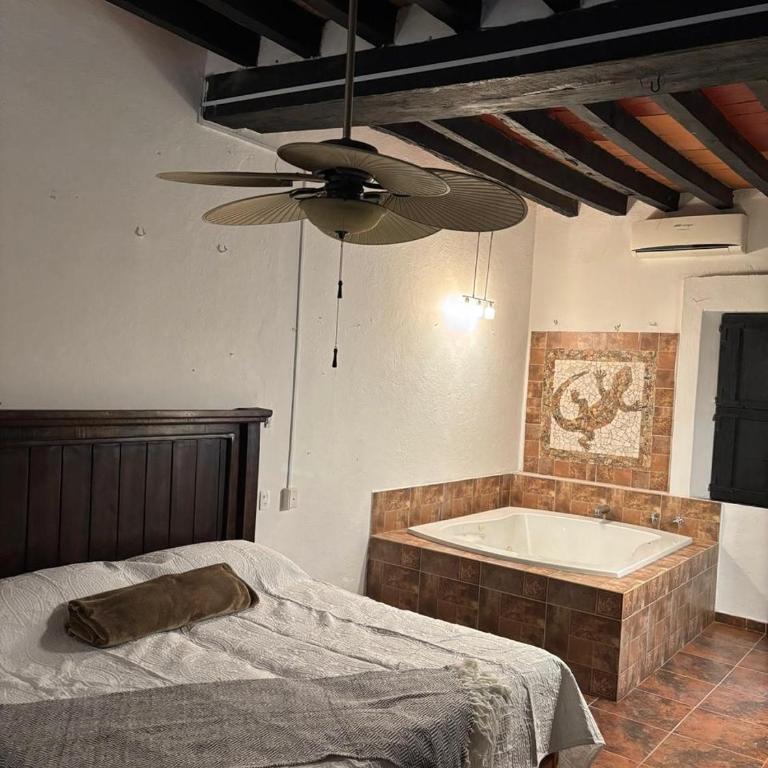 Casa Palomar - One-Bedroom Apartment - 7