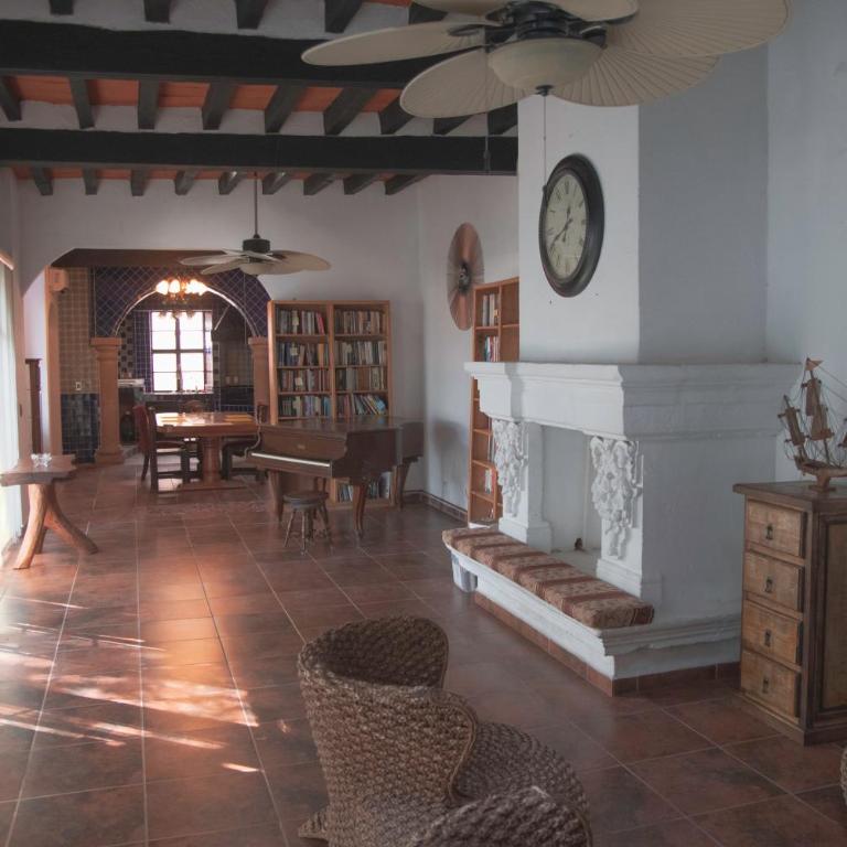 Casa Palomar - One-Bedroom Apartment - 24