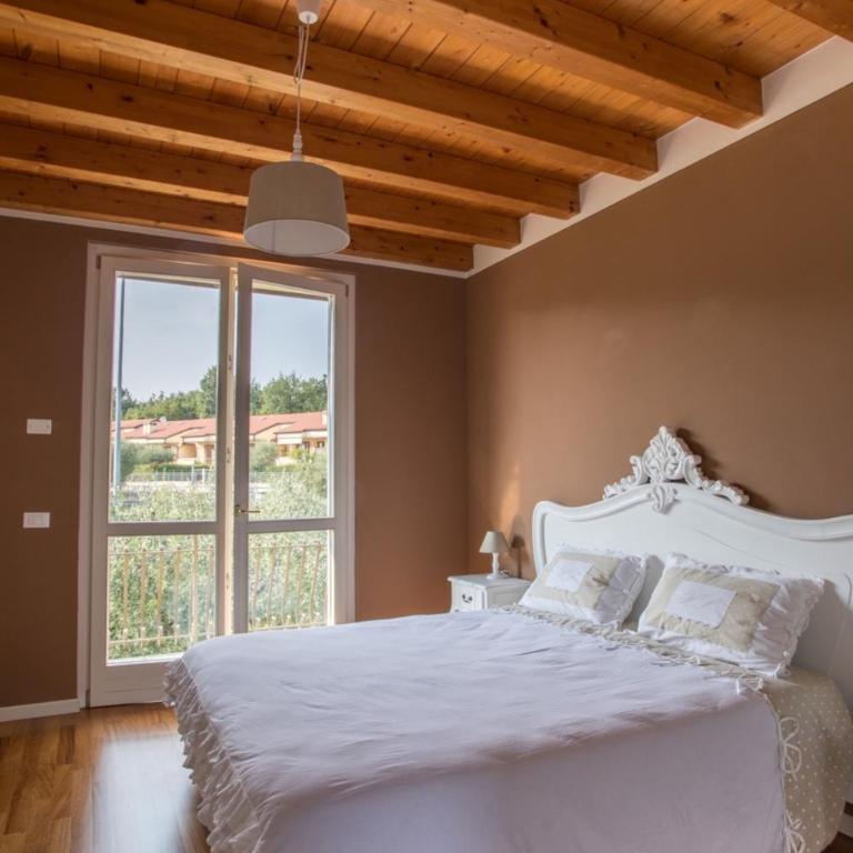 Elegant Lake Garda villa with garden - Villa - 29