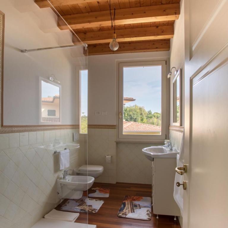 Elegant Lake Garda villa with garden - Villa - 6