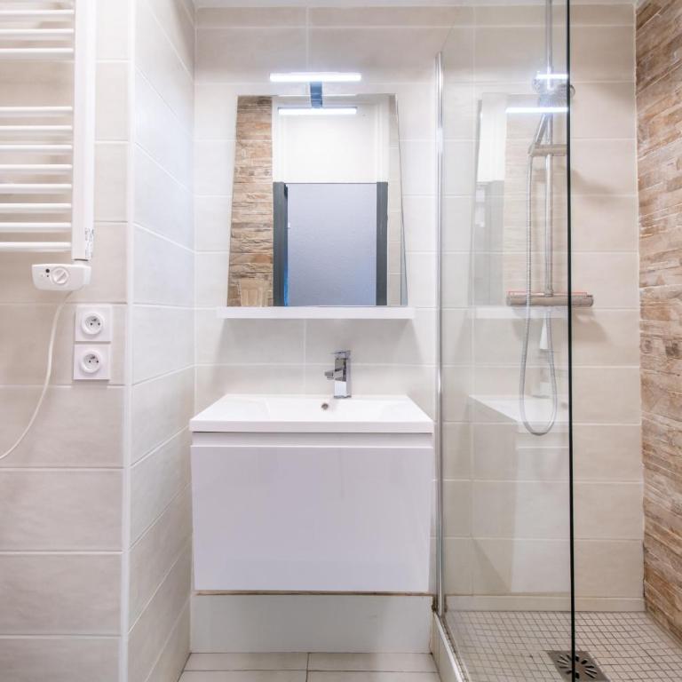 Grand Studio front de mer - Climatiser avec place de parking - One-Bedroom Apartment - 6