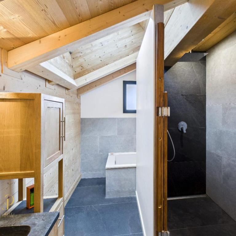 Chalet Squirrel - Vue Montagne, Valmorel - Chalet - 8