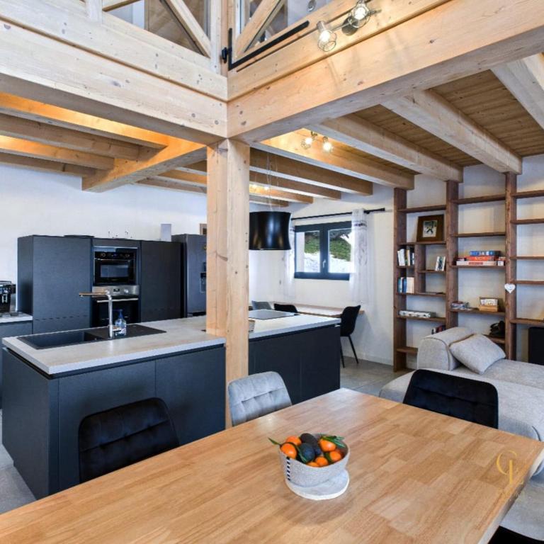 Chalet Squirrel - Vue Montagne, Valmorel - Chalet - 13