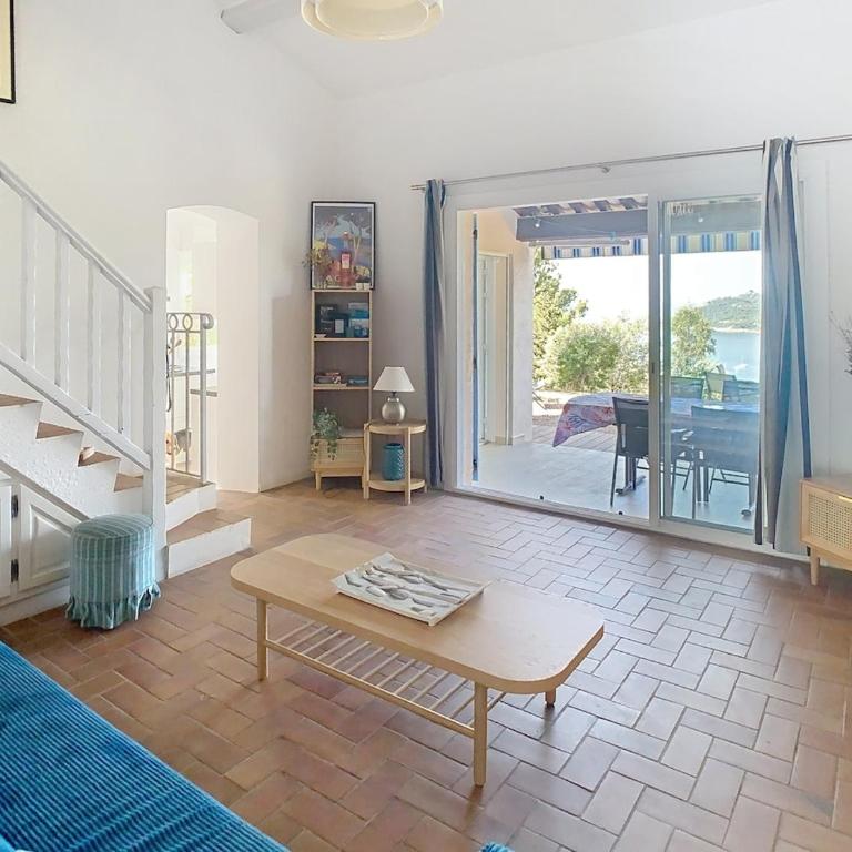 Sea view House beach on foot Côte d'Azur - Three-Bedroom House - 10