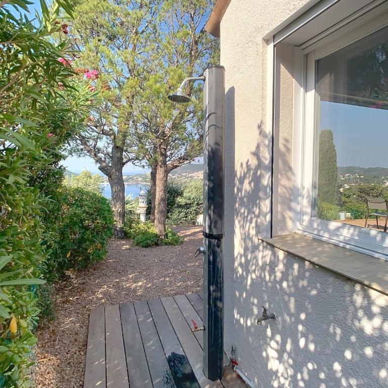 Sea view House beach on foot Côte d'Azur - Three-Bedroom House - 25