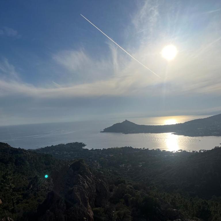 Sea view House beach on foot Côte d'Azur - Three-Bedroom House - 52
