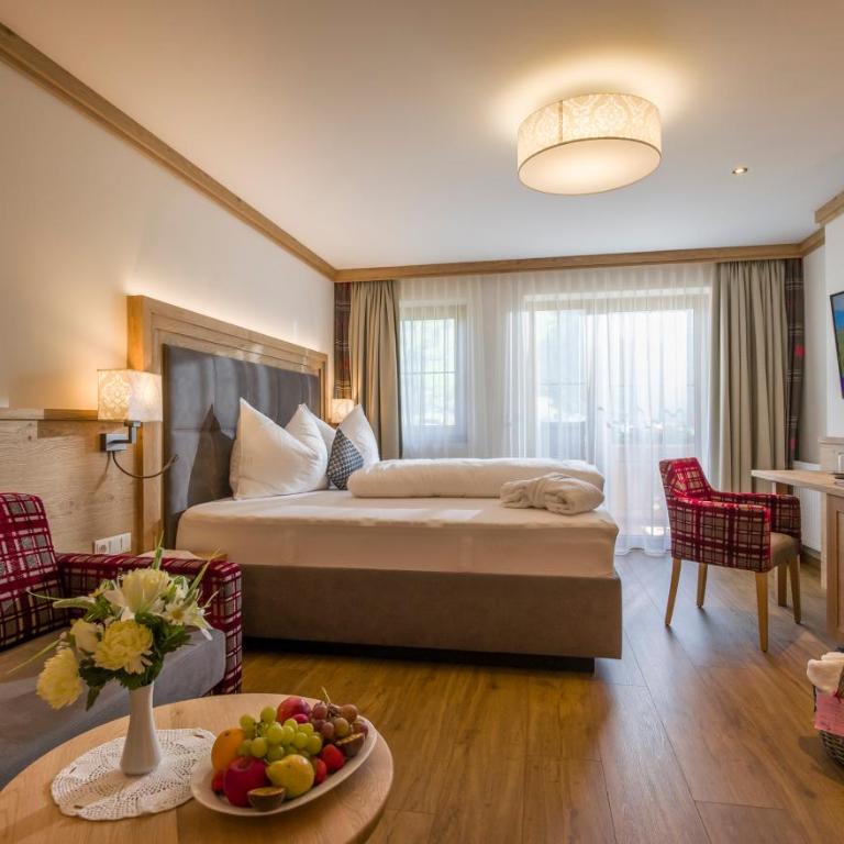 Hotel Neue Post - Deluxe Zimmer - 1
