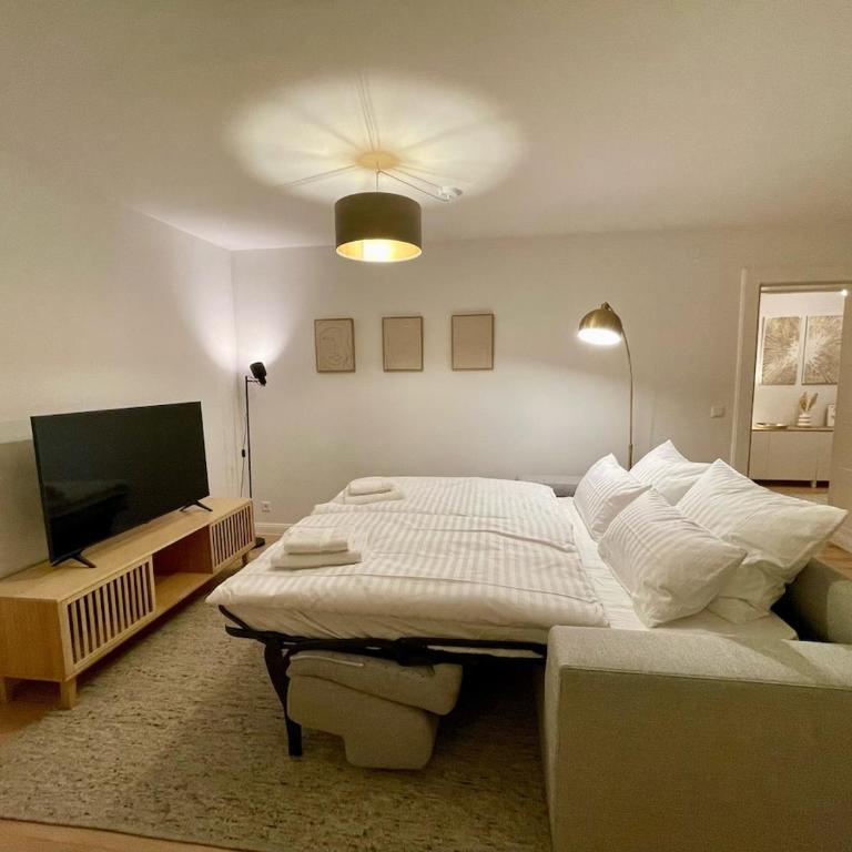 Apartment with Kitchen, Conservatory, Rain Shower - Two-Bedroom Superior Apartment - 5