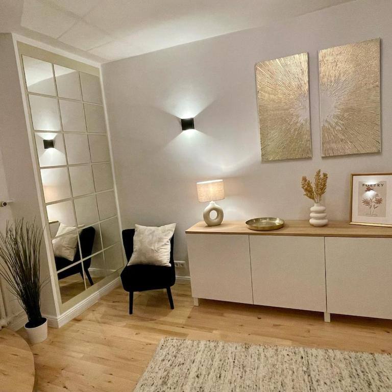 Apartment with Kitchen, Conservatory, Rain Shower - Two-Bedroom Superior Apartment - 17