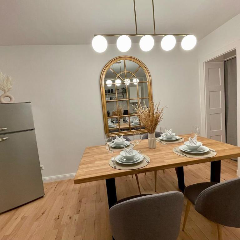 Apartment with Kitchen, Conservatory, Rain Shower - Two-Bedroom Superior Apartment - 23