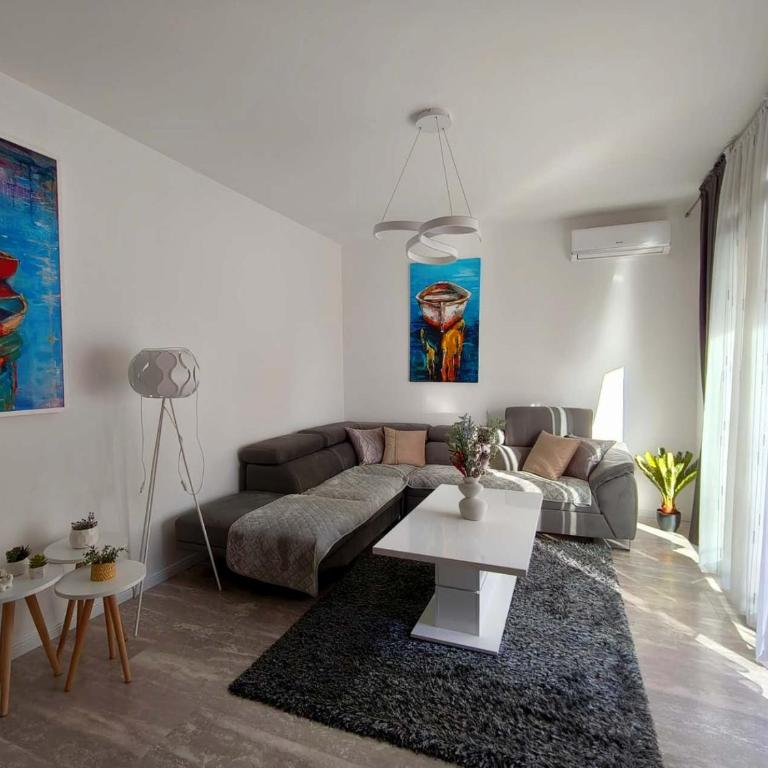 Tatjana Apartment - One-Bedroom Apartment with Balcony - 18