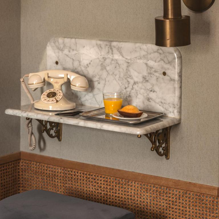Handsome Hotel - Chambre Double Supérieure avec Baignoire - 2