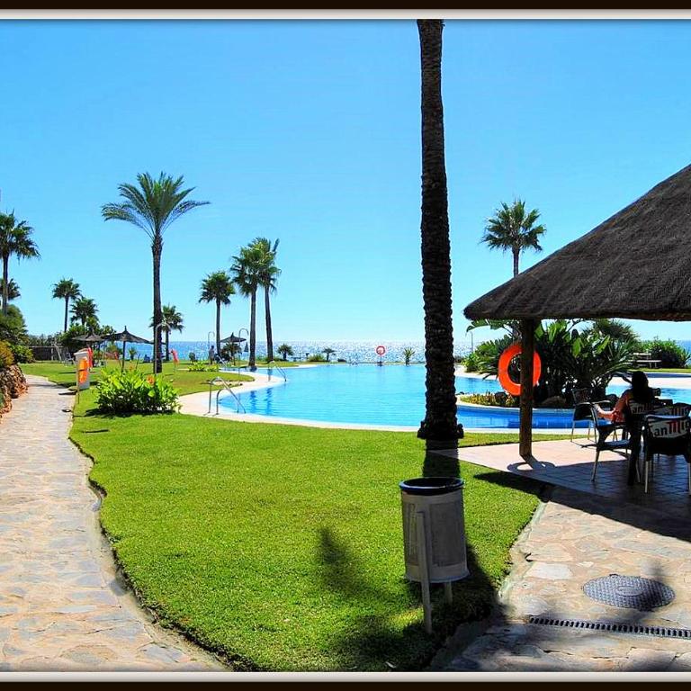 Mi Capricho, Ground Floor Apartments with private gardens - Apartamento de 2 dormitorios con terraza y vistas al mar - 8