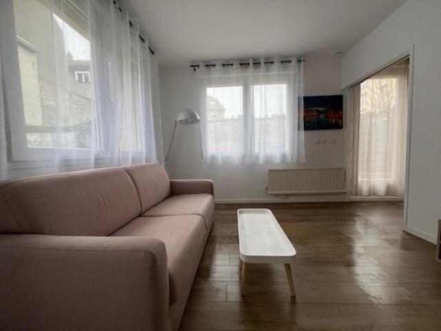 T2 CHIC ET MODERNE FAMILIAL CENTRE VILLE AU CALME avec Terrasse - Two-Bedroom Apartment - 7