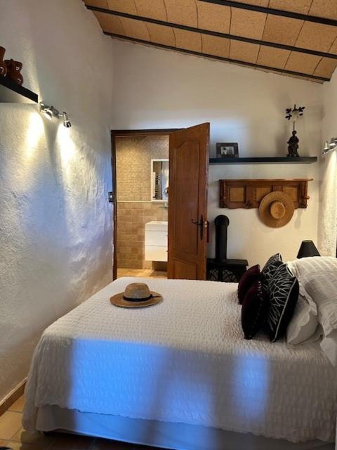 Casa Patzu - Two-Bedroom House - 24