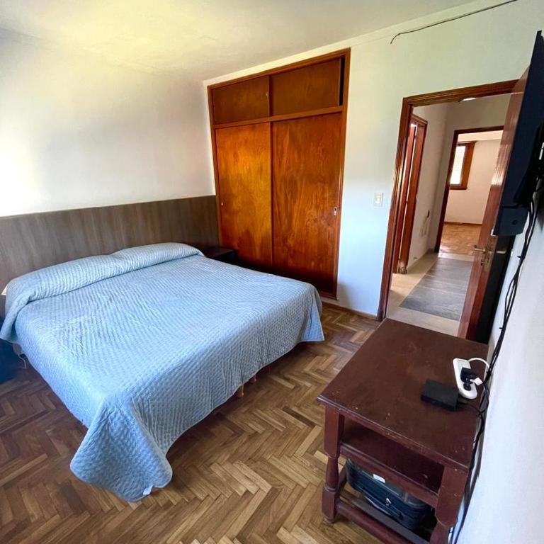 Hermosa casa recién renovada a cuadras del mar - Casa de 3 dormitorios - 17