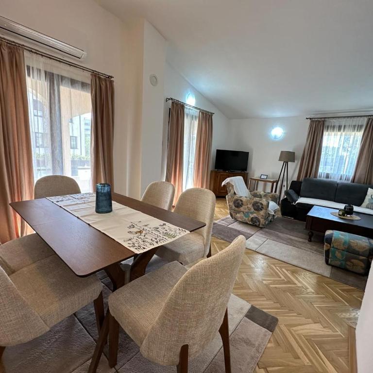 City Big Apartman - Apartman sa 2 Spavaće Sobe - 6