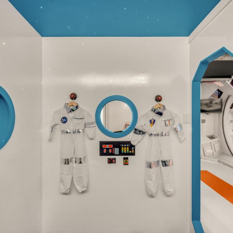 La navette spatiale - Aventure - Espace - Clim - Parking - Appartamento con 2 Camere da Letto - 12