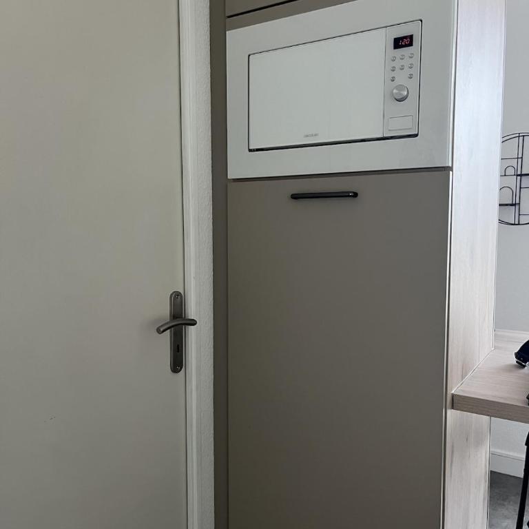 F2 neuf, centre ville, terrasse, WIFI, garage en option - Appartement - 10