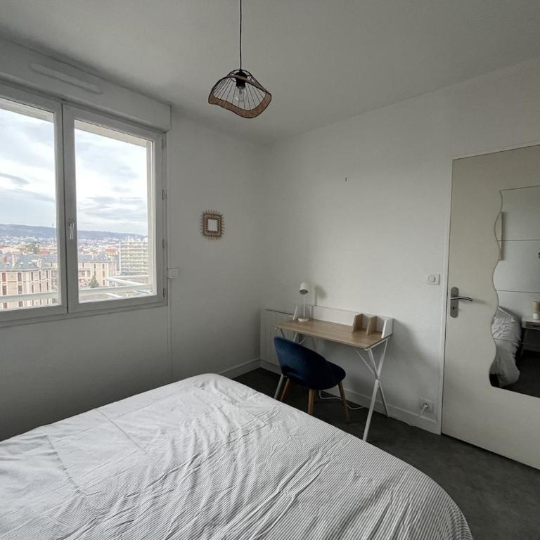 F2 neuf, centre ville, terrasse, WIFI, garage en option - Appartement - 15