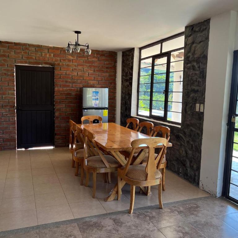 Casa Vacacional - One-Bedroom House - 4